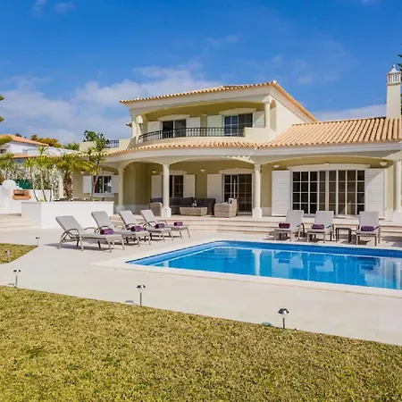 Apartamento Family Recently Modernised To A High Standard