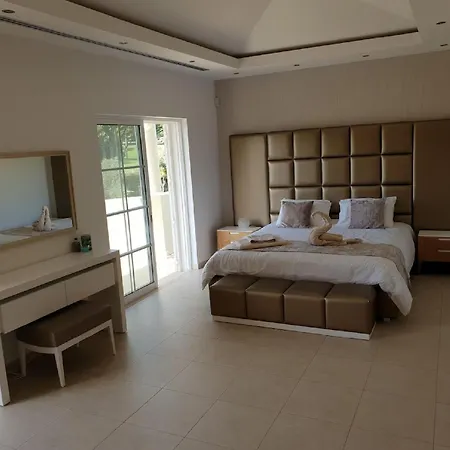 Family Recently Modernised To A High Standard Apartment